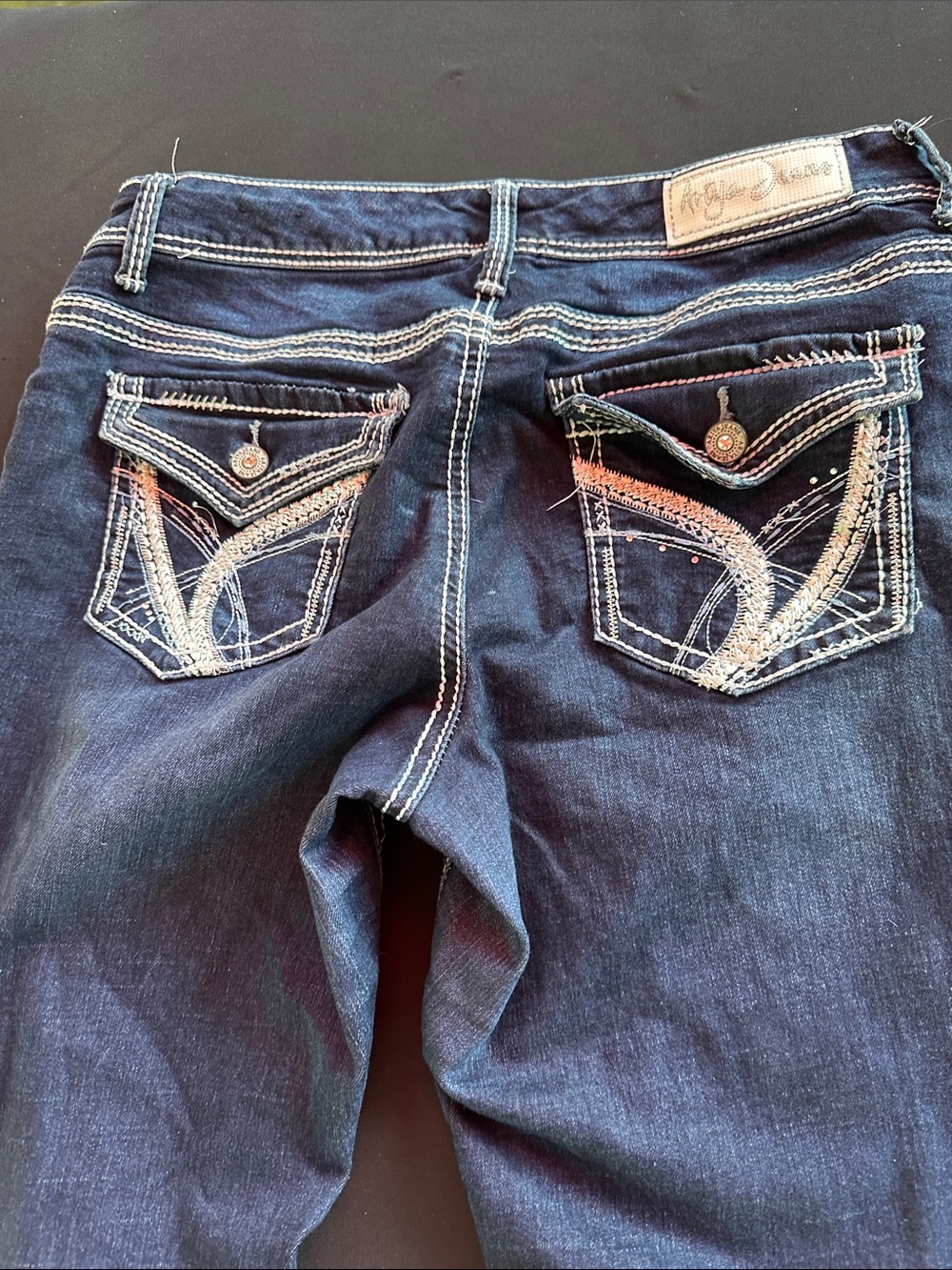 Dark Blue Women's Embroidered Pocket Jeans